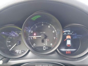 Porsche Macan 2022 Porsche Macan 2022 2.0l 2.0 Benzyna 261KM, zdjęcie 10