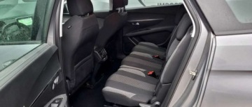 Peugeot 5008 II Crossover 1.2 PureTech 130KM 2019 Peugeot 5008 130 KM Nowy rozrzad bezwypadkowy serwisowany 7 miejsc oplacony, zdjęcie 17
