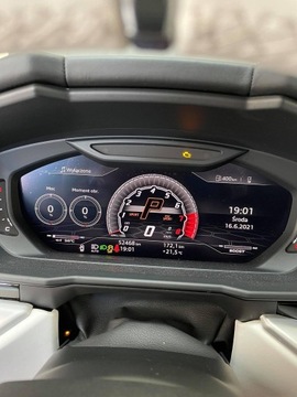 LAMBORGHINI URUS POLSKIE MENU LEKTOR MAPA RADIO