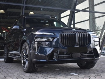 BMW X7 SUV Facelifting 3.0 40d 352KM 2026 xDrive40d Sport Suv 3.0 (352KM) 2026, zdjęcie 4
