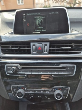 BMW X1 F48 2018 BMW X1 245KM xDrive biała perła, zdjęcie 13