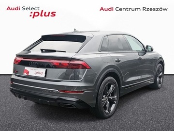 Audi Q8 SUV 3.0 55 TFSI 340KM 2024 Audi Q8 RATA 3723 netto pneumatyka, ogrzewanie postojowe 3.0 Benzyna 340KM, zdjęcie 4