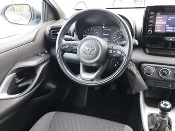 Toyota Yaris IV Hatchback 1.5 Dynamic Force 125KM 2023 Toyota Yaris 1.5 VVT-i, Salon Polska, zdjęcie 6