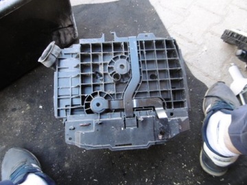 АККУМУЛЯТОРНАЯ БАЗА RENAULT SCENIC III 1.5 DCI