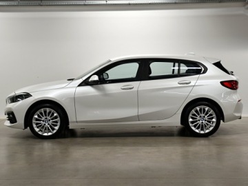 BMW Seria 1 F40 2023 BMW 118 LED/ CarPlay/ VirtualCockpit/ Pakiet Serwi, zdjęcie 1