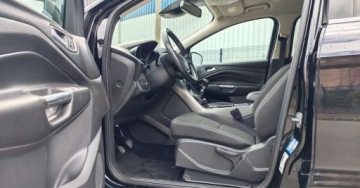 Ford Kuga II SUV Facelifting 1.5 EcoBoost 150KM 2019 Ford Kuga 1.5 150ps. Navi Sync Grzane Fotele Kierownica 2019 1.5 Benzyna, zdjęcie 4