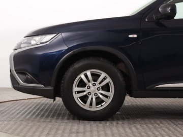 Mitsubishi Outlander III SUV Facelifting 2017 2.0 150KM 2019 Mitsubishi Outlander 2.0, Salon Polska, zdjęcie 14