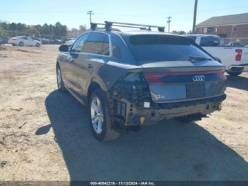 Audi Q8 2021 Audi Q8 2021r., Premium, od ubezpieczalni 3.0 Benzyna 335KM, zdjęcie 4