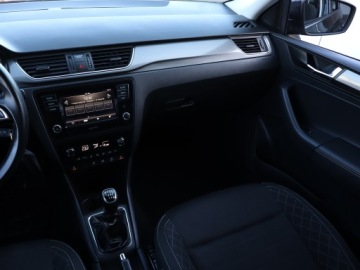 Skoda Rapid II Liftback Facelifting 1.0 TSI 110KM 2019 Skoda Rapid 1.0 TSI, Salon Polska, Xenon, zdjęcie 7