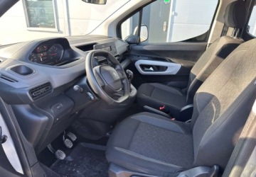 Peugeot Rifter Standard 1.5 BlueHDI 102KM 2020 Peugeot Rifter 1.5 BlueHDI Allure 1.5 Diesel 102KM, zdjęcie 10