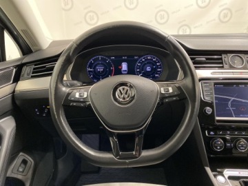 Volkswagen Passat B8 Variant 2.0 TDI SCR 240KM 2016 Volkswagen Passat B8 (2014-) Volkswagen Passat, Sa, zdjęcie 10