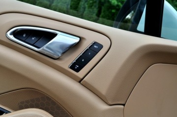 Porsche Cayenne II SUV 3.0 Diesel 245KM 2013 Porsche Cayenne 3.0TDI 245KM Panorama Skóra Navi, zdjęcie 22