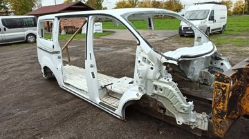 Ćwiartka Fartuch Bok Ford Transit Custom 16r