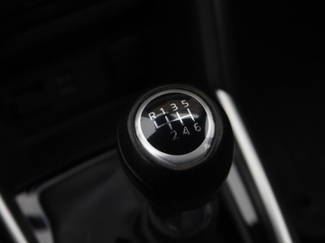 Mazda CX-3 Crossover 2.0 SKY-G 120KM 2016 Mazda CX-3 2.0 Skyactiv-G, Salon Polska, zdjęcie 16