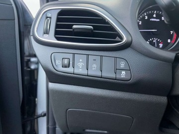 Hyundai i30 III Wagon Facelifting 1.0 T-GDI 120KM 2022 Hyundai i30 1.0T-gdi 120KM Modern SalonPL SerwisASO Kam Tempomat Android F, zdjęcie 17