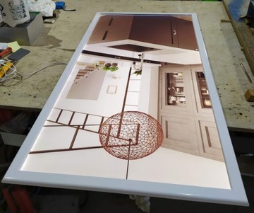 Рамка с подсветкой, тонкая светодиодная рамка B2 50х70см.