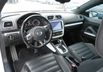 Volkswagen Scirocco III Coupe 2.0 TDI-CR DPF 170KM 2012 Volkswagen Scirocco Volkswagen Scirocco III 2.0 TDI 170 KM DSG 2.0 Diesel, zdjęcie 10