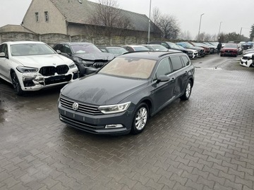 Volkswagen Passat B8 Variant 2.0 TDI BlueMotion SCR 150KM 2018 Volkswagen Passat DSG Podgrzewanie Klimatronik