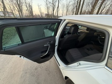 Opel Insignia I Sports Tourer Facelifting 2.0 CDTI BiTurbo ECOTEC 195KM 2014 Opel Insignia OPC COSMO 2.0 BiTurbo 195KM Navi Alu, zdjęcie 20