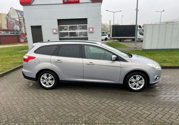 Ford Focus III Kombi 1.6 Duratorq TDCi DPF 115KM 2011 Ford Focus Sprowadzony Zarejestrowany Ubezpieczony 1.6 Diesel 115KM, zdjęcie 2