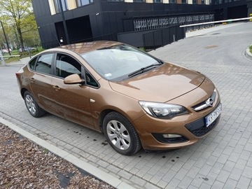 Opel Astra J Sedan 1.6 Twinport ECOTEC 115KM 2016 OPEL ASTRA 1,6-16V, zdjęcie 1