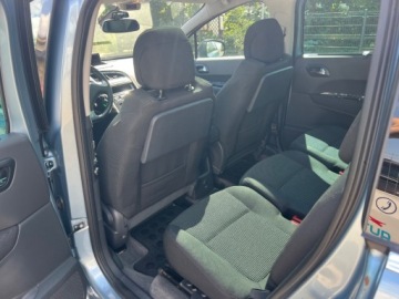 Peugeot 5008 I Minivan 1.6 HDi FAP 110KM 2011 Peugeot 5008 AUTOMAT NAWIGACJA KLIMATYZACJA PARKTRONIC TEMPOMAT PANORAMA D, zdjęcie 6