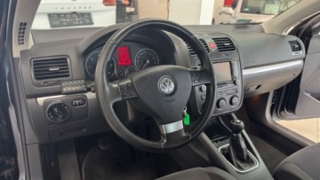 Volkswagen Jetta V 1.9 TDI 105KM 2008 Volkswagen Jetta Po wymianie rozrzadu 1.9 Diesel 105KM, zdjęcie 24