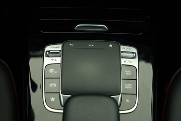 Mercedes Klasa A W177/V177 Hatchback 1.3 200 163KM 2019 Mercedes A A 200, Salon Polska, Automat, Skóra, zdjęcie 14