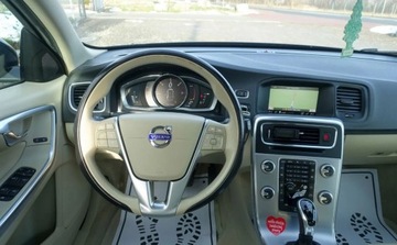 Volvo 2017 Volvo V60 Cross Country Cross Country 2.0 D4 190KM Automat Jasna skora Kam, zdjęcie 16