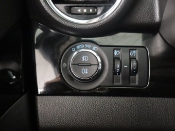 Chevrolet Orlando 2.0D 163KM 2012 Chevrolet Orlando 2.0 VCDi, Automat, 7 miejsc, zdjęcie 19