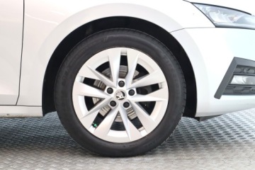 Skoda Octavia IV Liftback 1.5 TSI EVO 150KM 2021 Skoda Octavia 1.5 TSI, Salon Polska, Serwis ASO, zdjęcie 14