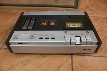 Magnetofon kasetowy Philips N 2509 czarny, srebrny