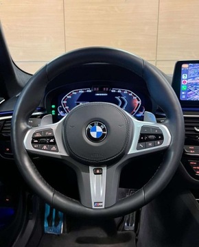 BMW Seria 5 G30-G31 M5 Limuzyna Facelifting 4.4 M550i 530KM 2022 BMW Seria 5 Salon Polska ASO R CARS Warszawa 4.4 Benzyna 530KM, zdjęcie 19
