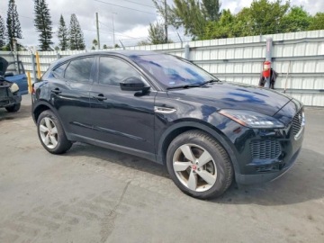 Jaguar E-Pace 2020 Jaguar E-Pace SE 2020 2.0 Benzyna 246KM, zdjęcie 4