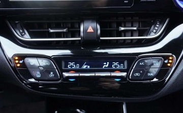 Toyota C-HR I Crossover 1.2L Turbo 116KM 2017 Toyota C-HR Bezwypadkowa Serisowana 1-Wlasciciel Navi JBL Blis Radary Piek, zdjęcie 24