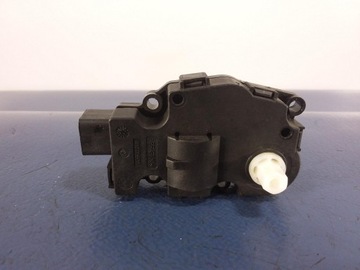 PORSCHE PANAMERA MOTOREK RADIÁTORU K9749006