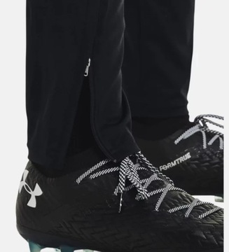 Мужские спортивные штаны Under Armour Challenger 1365417, размер M