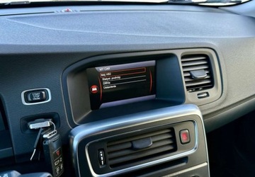 Volvo V60 I Kombi 1.6 DRIVe 115KM 2011 Volvo V60 Volvo V60 DRIVe 1.6 Diesel 115KM, zdjęcie 12