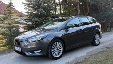 Ford Focus III Kombi Facelifting 1.0 EcoBoost 125KM 2015 Ford Focus Ford Focus 1.0 EcoBoost Titanium Benzyna 125KM