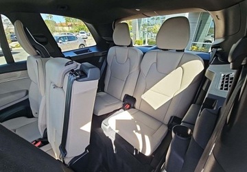 Volvo XC90 II 2025 Volvo XC 90 Auta z USA - Zapytaj o wiecej ofert 2.0 Benzyna 250KM, zdjęcie 15