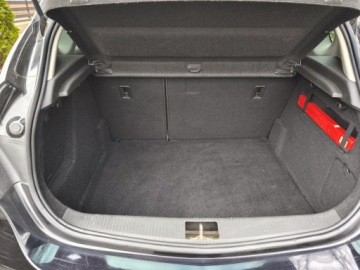 Opel Astra J Hatchback 5d 1.4 Turbo ECOTEC 140KM 2011 OPEL ASTRA J 1,4 140KM Stan BDB, zdjęcie 11