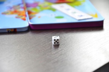 Магнитная ИГРА ФИОЛЕТОВАЯ КОРОВА Гонка вокруг света