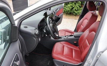 Mercedes Klasa B W246 Sports Tourer 180 CDI BlueEFFICIENCY Edition 109KM 2014 Mercedes-Benz Klasa B Tempomat, Grzane Fotele, Martwe Pole, Czujniki Pakow, zdjęcie 6