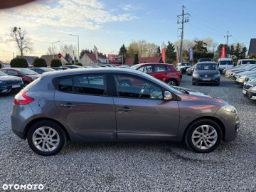 Renault Megane III Grandtour Facelifting 2013 Energy TCe 115KM 2013 Renault Megane Renault Megane ENERGY TCe 115 Start amp Stop Authentique, zdjęcie 11
