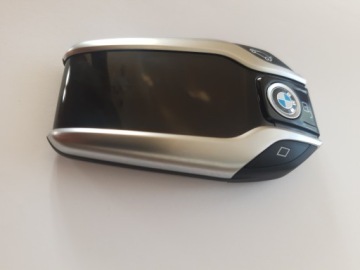 Дистанционный ключ с цифровым дисплеем BMW G20