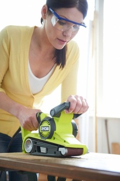 ЛЕНТОЧНО-ШЛИФОВАЛЬНАЯ МАШИНА RYOBI 800W 76MM EBS800