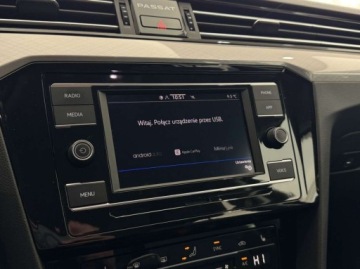Volkswagen Passat B8 Variant Facelifting 2.0 TDI SCR 150KM 2023 Volkswagen Passat Business ACC LED Hak CarPlayAndroid Auto Podgrzewan, zdjęcie 35