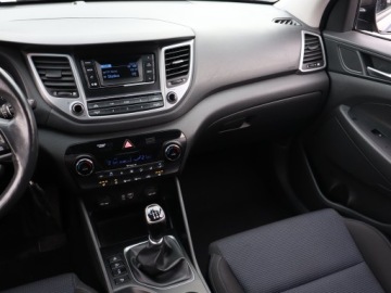 Hyundai Tucson III SUV 1.7 CRDI 115KM 2015 Hyundai Tucson 1.7 CRDi, Salon Polska, Klima, zdjęcie 7