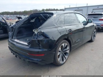 Audi Q8 2025 Audi Q8 Premium Plus 55 Tfsi Quattro 2025 3.0 Benzyna 335KM, zdjęcie 5