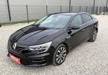 Renault Megane IV GrandCoupe Facelifting 1.3 TCe 140KM 2021 Renault Megane 1.4 Benz 140 KM 2021r Bogaty Warszawa 1.3 Benzyna, zdjęcie 3